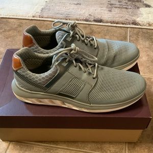 Mens Johnston and Murphy Activate Plain Toe Gray Shoes 9M